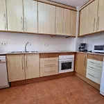 Casa En El Corazón De L'escala Con Terraza - Hisp-236-11 Torroella de Montgrí