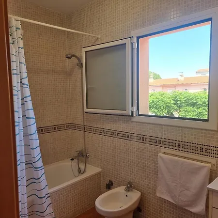 Casa En El Corazon De L'escala Con Terraza - Hisp-236-11 Torroella de Montgrí