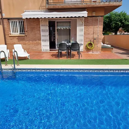 Casa En El Corazon De L'escala Con Terraza - Hisp-236-11 Torroella de Montgrí