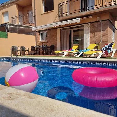 Casa En El Corazon De L'escala Con Terraza - Hisp-236-11 בית נופש *